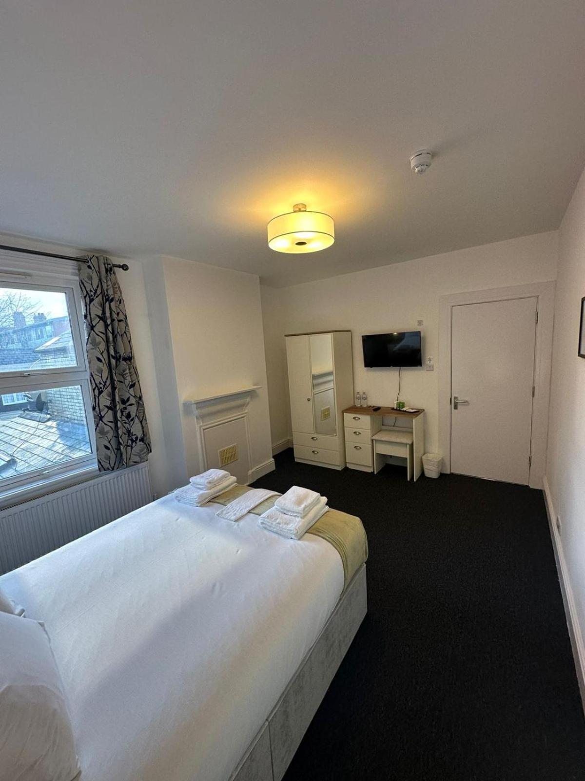 Cambridge Central Rooms - Tas Accommodations Kültér fotó
