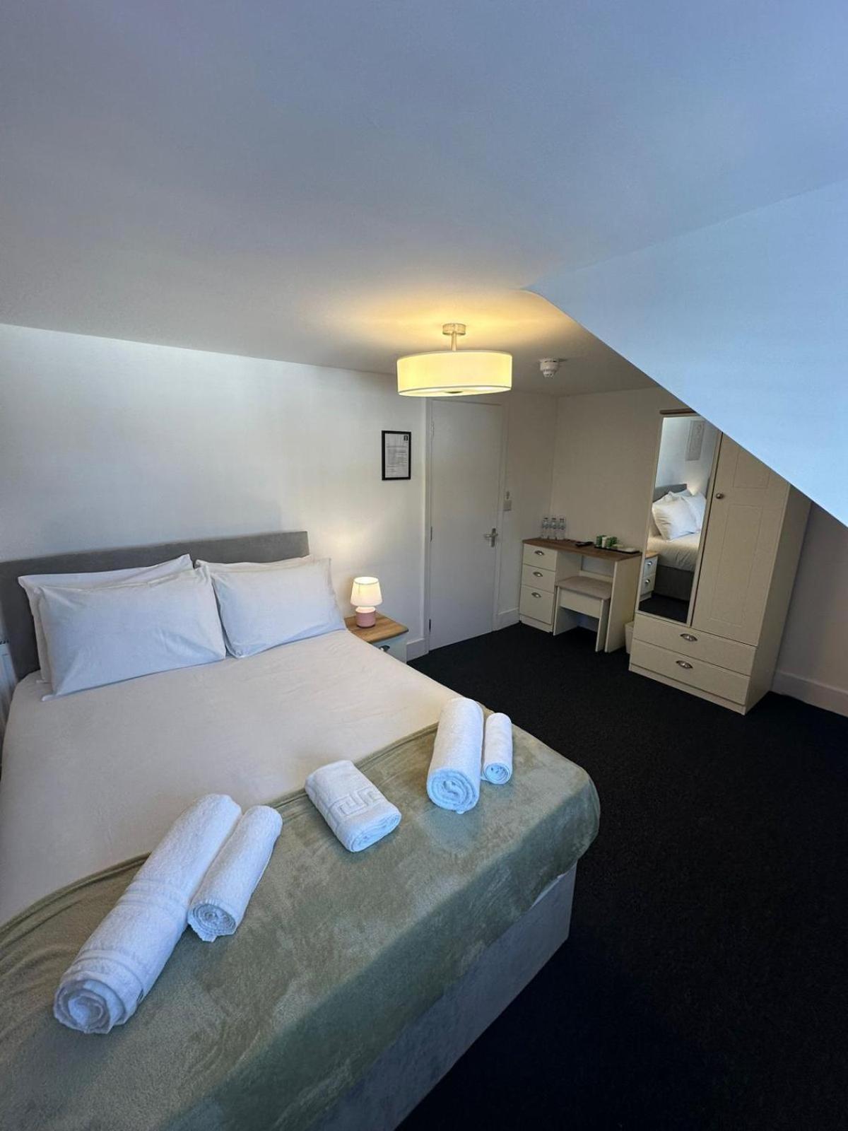 Cambridge Central Rooms - Tas Accommodations Kültér fotó