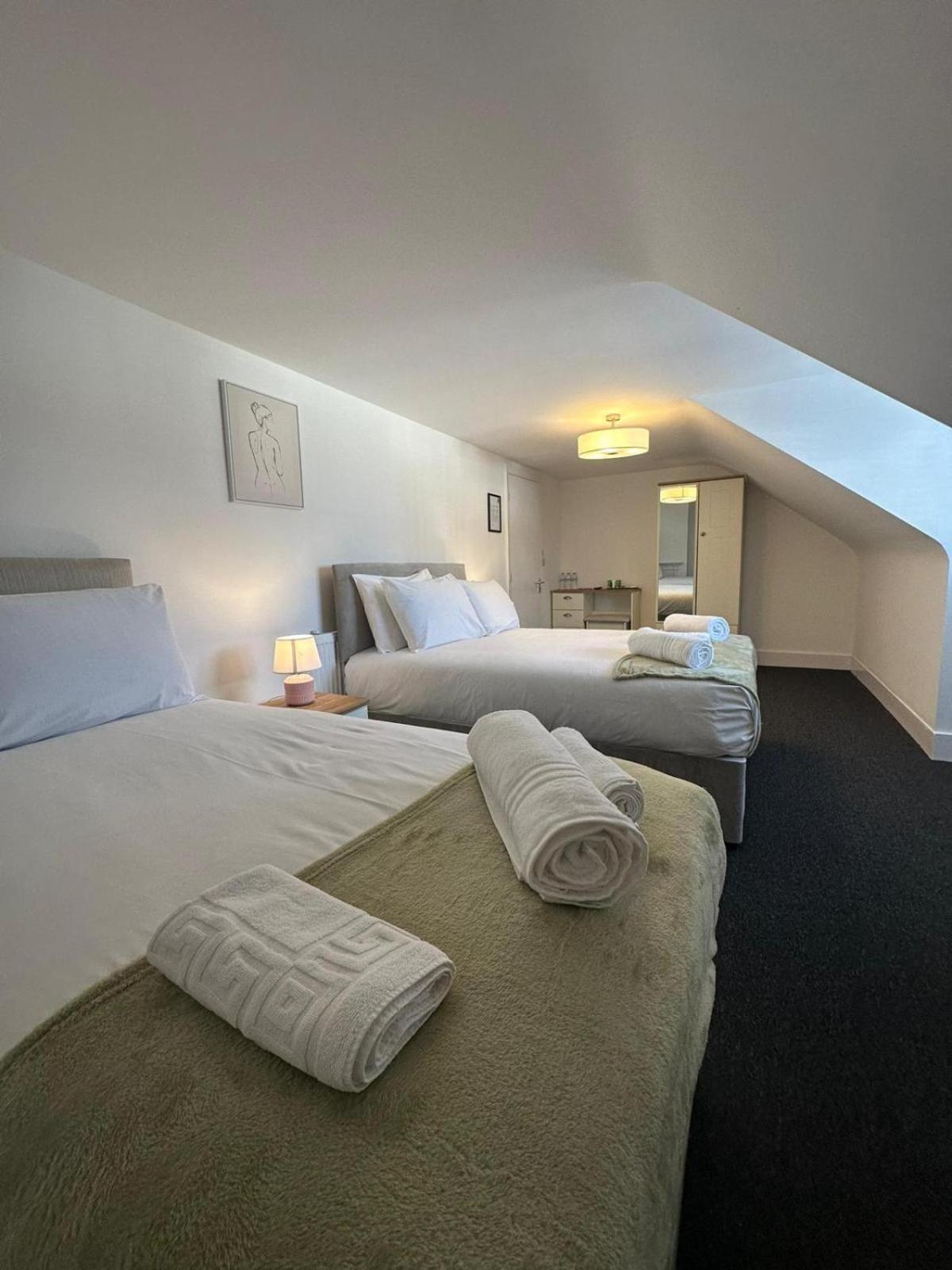 Cambridge Central Rooms - Tas Accommodations Kültér fotó